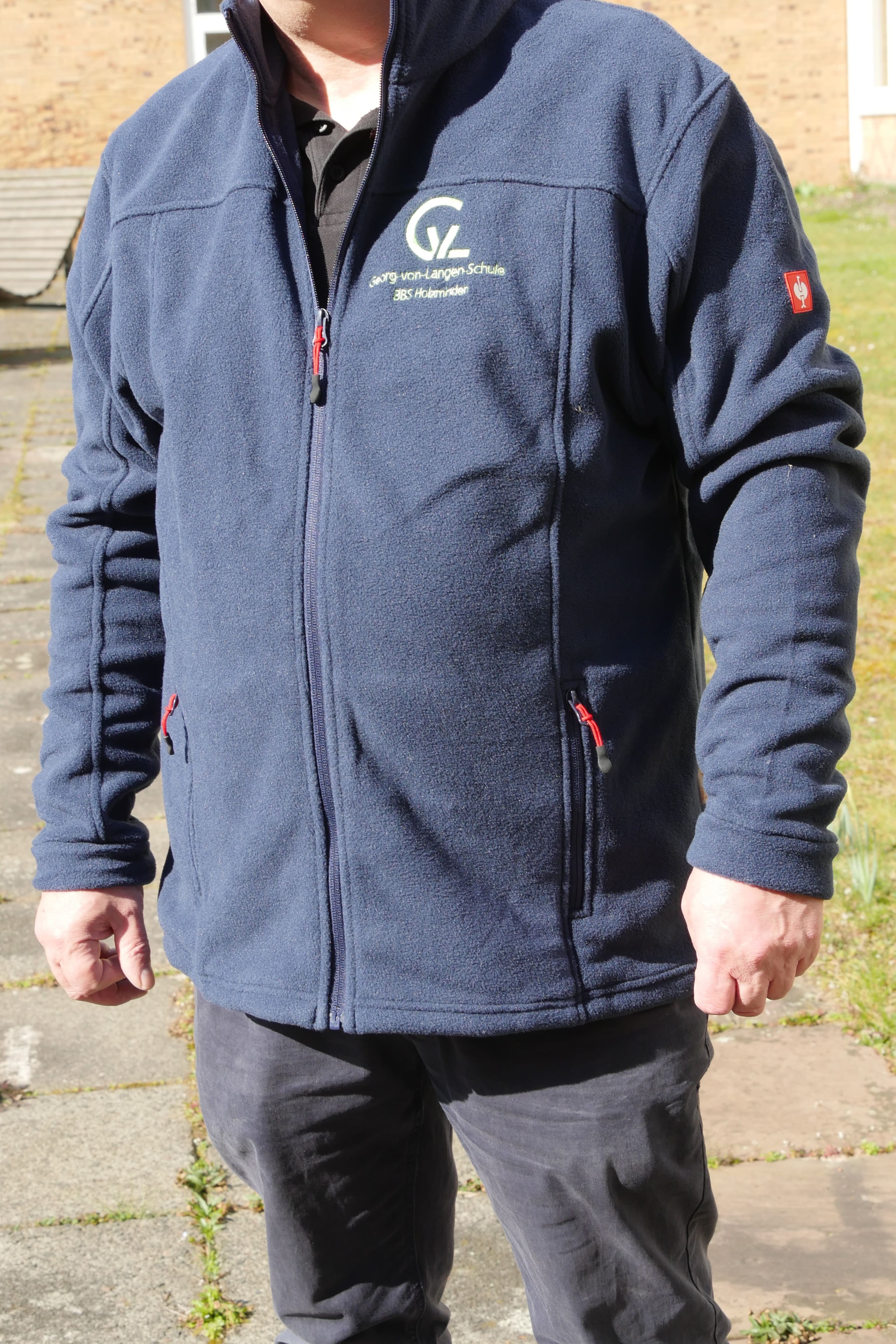 jacke_vorne-min.jpg